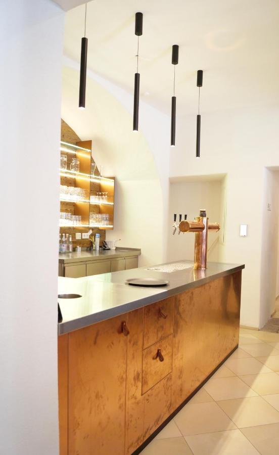 Altstadthotel Brauereigasthof Winkler Berching Bagian luar foto