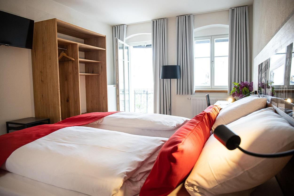 Altstadthotel Brauereigasthof Winkler Berching Bagian luar foto